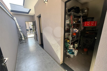 Casa à venda com 3 suítes no condomínio Costa das Areias, Salto - SP