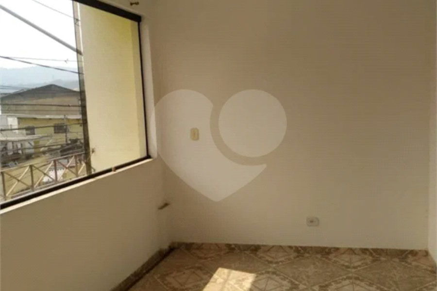 Casa à venda com 4 quartos, sendo 1 suíte, em Tremembé, São Paulo, SP