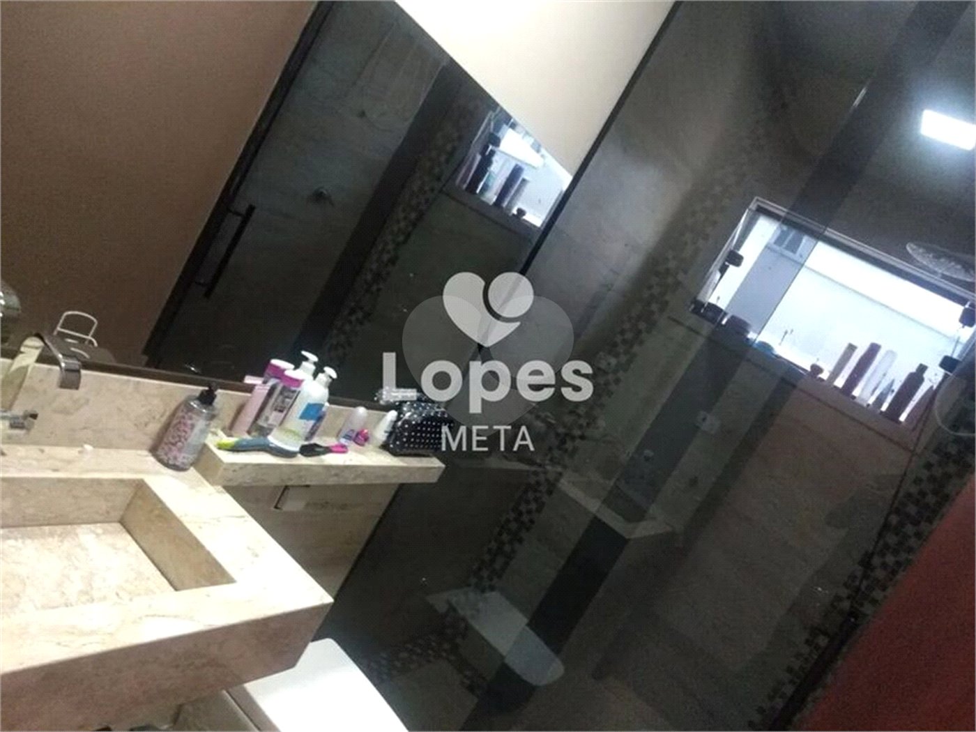 Casa à venda com 3 quartos, sendo 2 suítes, em Jardim Santa Júlia, São José dos Campos, SP