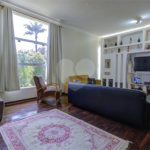 Casa Térrea à venda com 5 quartos, sendo 4 suítes, em Interlagos, São Paulo, SP