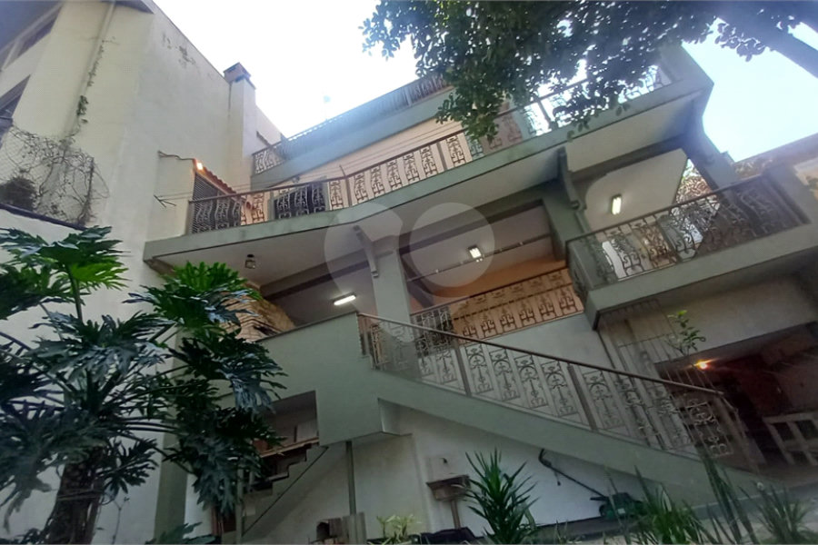 Sobrado à venda com 4 quartos, sendo 2 suítes, em Tremembé, São Paulo, SP