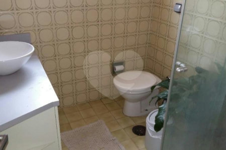 Sobrado à venda com 3 quartos, sendo 1 suíte, em Vila Mascote, São Paulo, SP