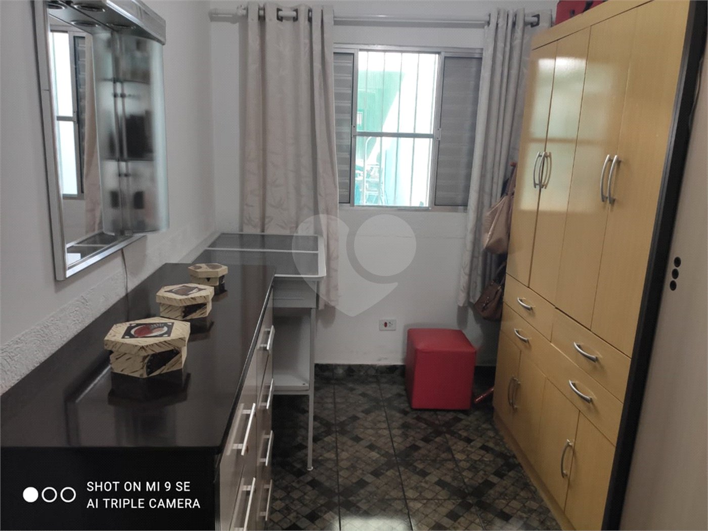 Sobrado à venda com 1 suíte em Jardim Luciana, Itaquaquecetuba, SP