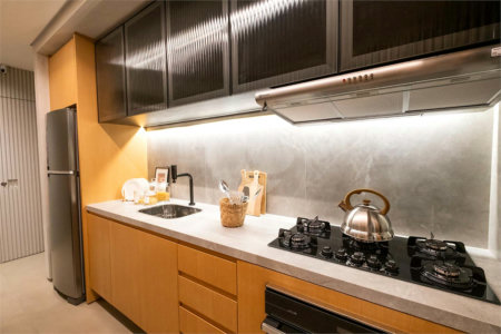 Apartamento à venda com 2 quartos, sendo 1 suíte, em Pinheiros, São Paulo, SP