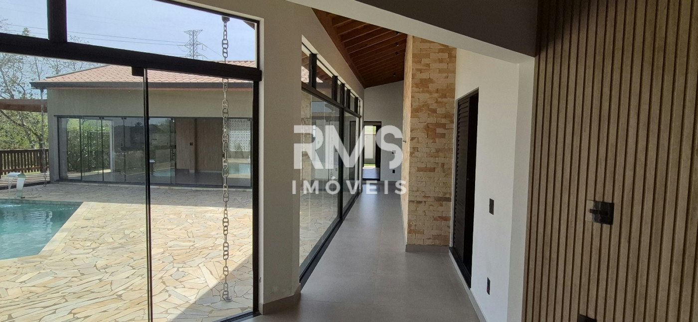 Casa à venda com 3 suítes no condomínio Santo Antonio ii, Itu - SP