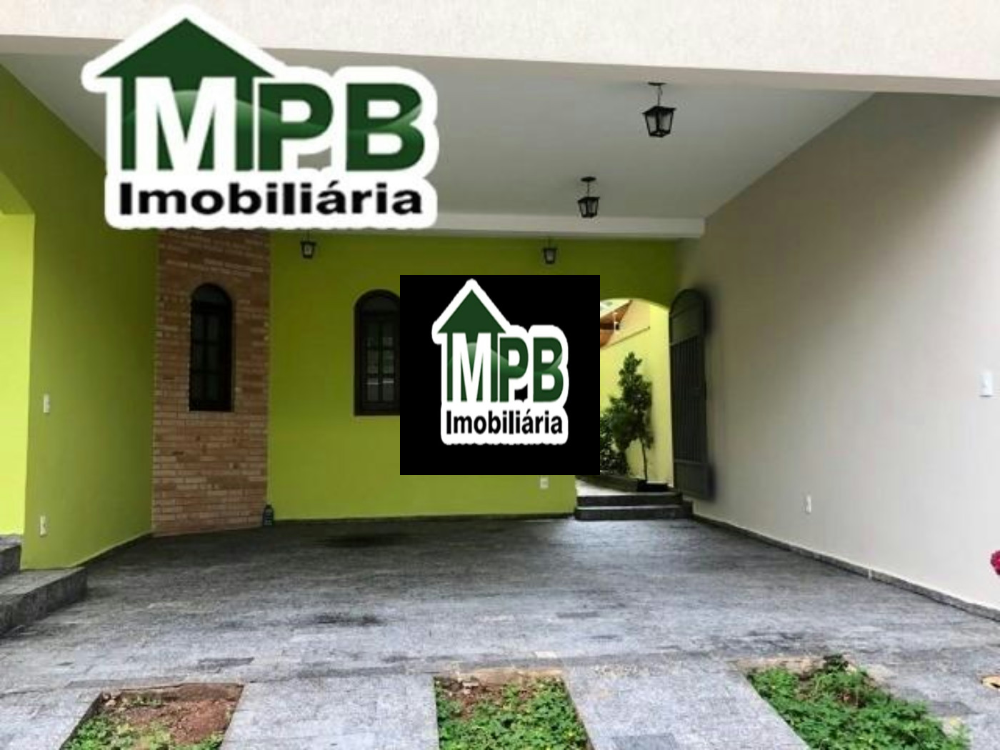 Sobrado à venda com 4 quartos, sendo 2 suítes, em Jardim Pagliato, Sorocaba, SP