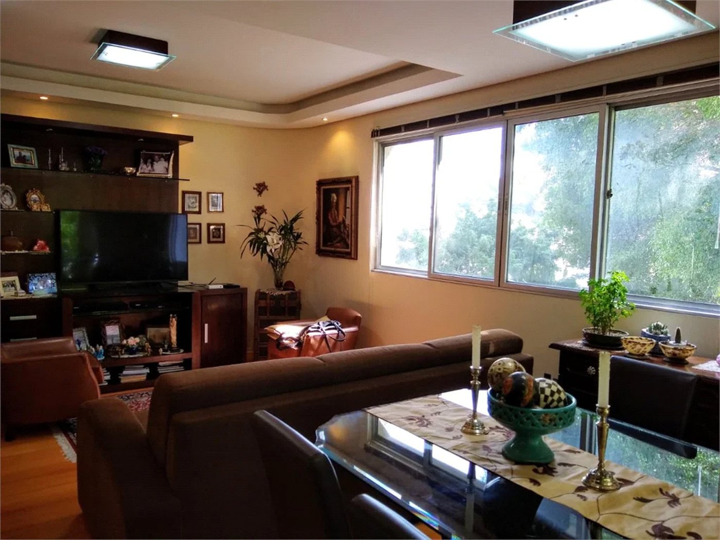 Apartamento à venda com 3 quartos, sendo 1 suíte, em Real Parque, São Paulo, SP