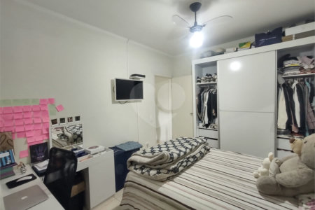 Casa à venda com 3 quartos, sendo 2 suítes, em Jardim Mangalot, São Paulo, SP