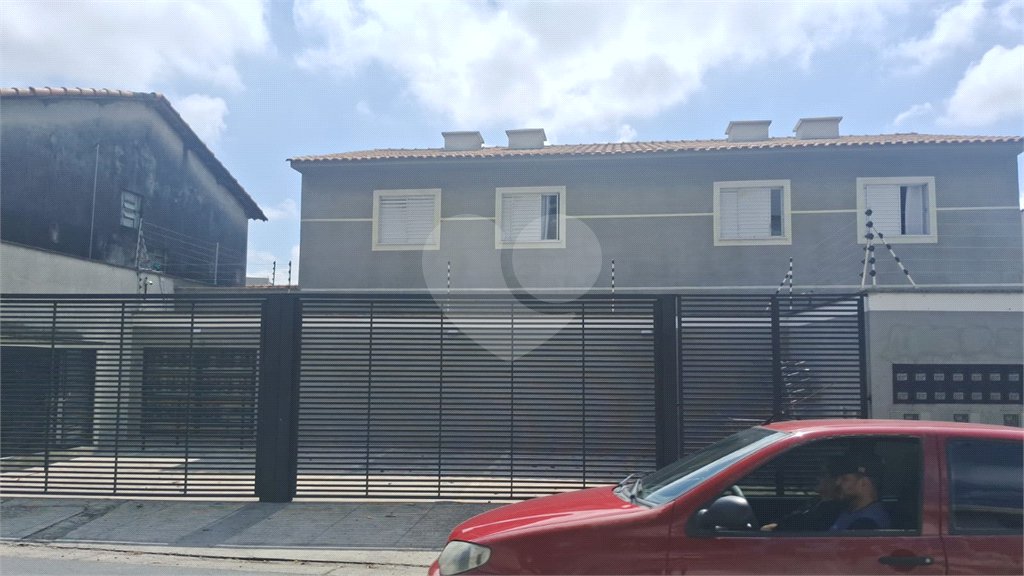 Casa à venda com 2 quartos, sendo 1 suíte, no condomínio Tanque Velho, São Paulo - SP