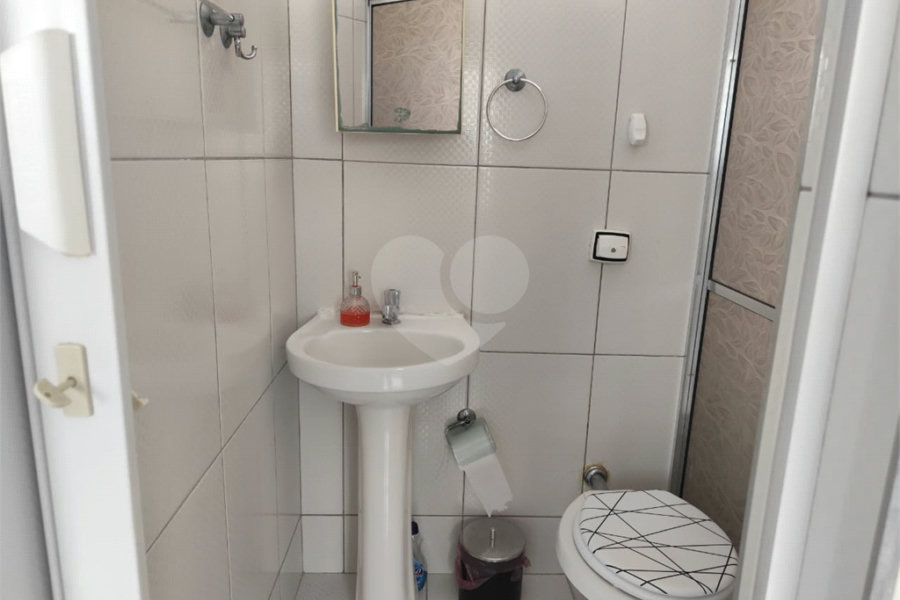 Casa Térrea à venda com 2 quartos em Parque Peruche, São Paulo, SP