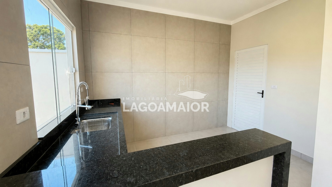Casa à venda ou para alugar com 2 quartos, sendo 1 suíte, em Santa Rita, Três Lagoas, MS