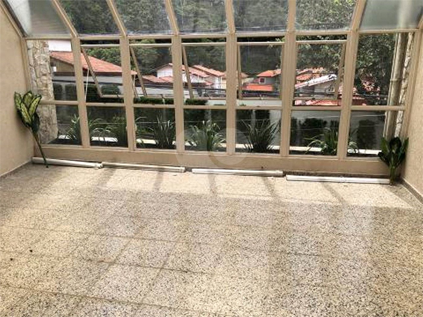 Sobrado à venda com 3 suítes em Tremembé, São Paulo, SP