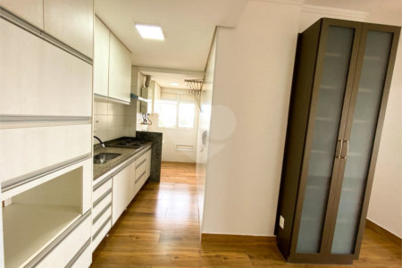 Apartamento à venda com 2 quartos no Centro, Araraquara, SP