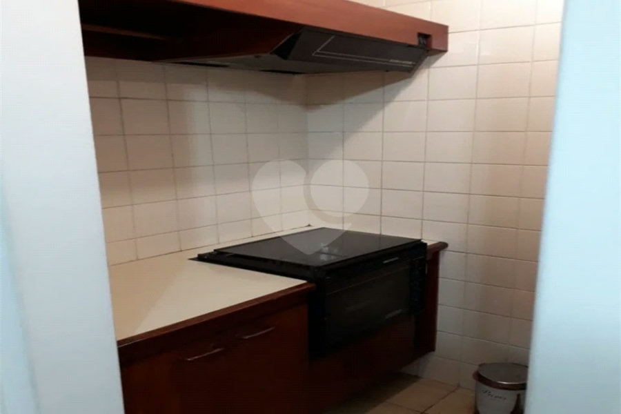 Apartamento à venda ou para alugar com 1 suíte em Bela Vista, São Paulo, SP