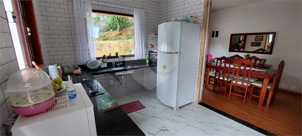 Casa à venda com 2 quartos no condomínio Sausalito, Mairiporã - SP