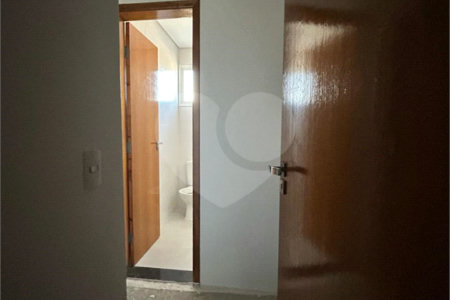 Apartamento à venda com 2 quartos, sendo 1 suíte, em Vila Guarani, Santo André, SP