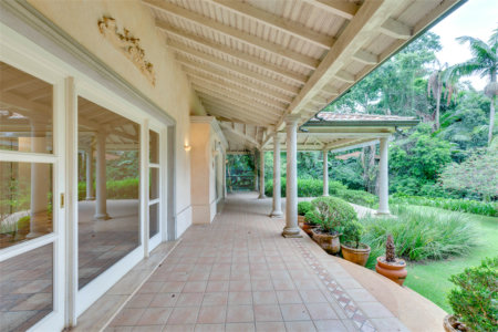 Casa à venda com 4 suítes no condomínio Chácara Flora, São Paulo - SP
