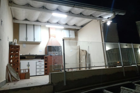 Sobrado à venda com 4 quartos, sendo 2 suítes,  em Jardim Regina, Indaiatuba, SP