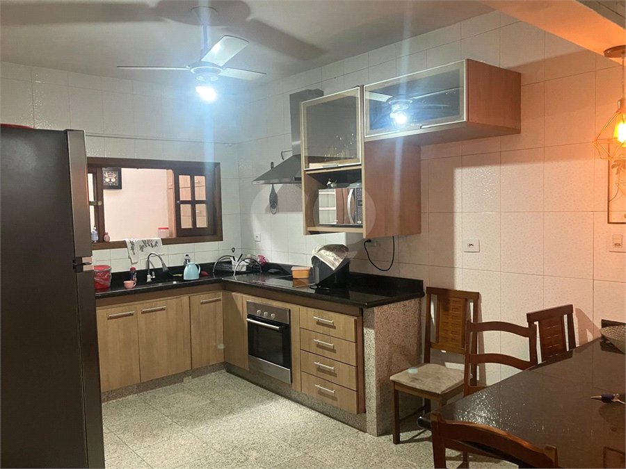 Casa Térrea à venda com 3 quartos em Vila Nivi, São Paulo, SP