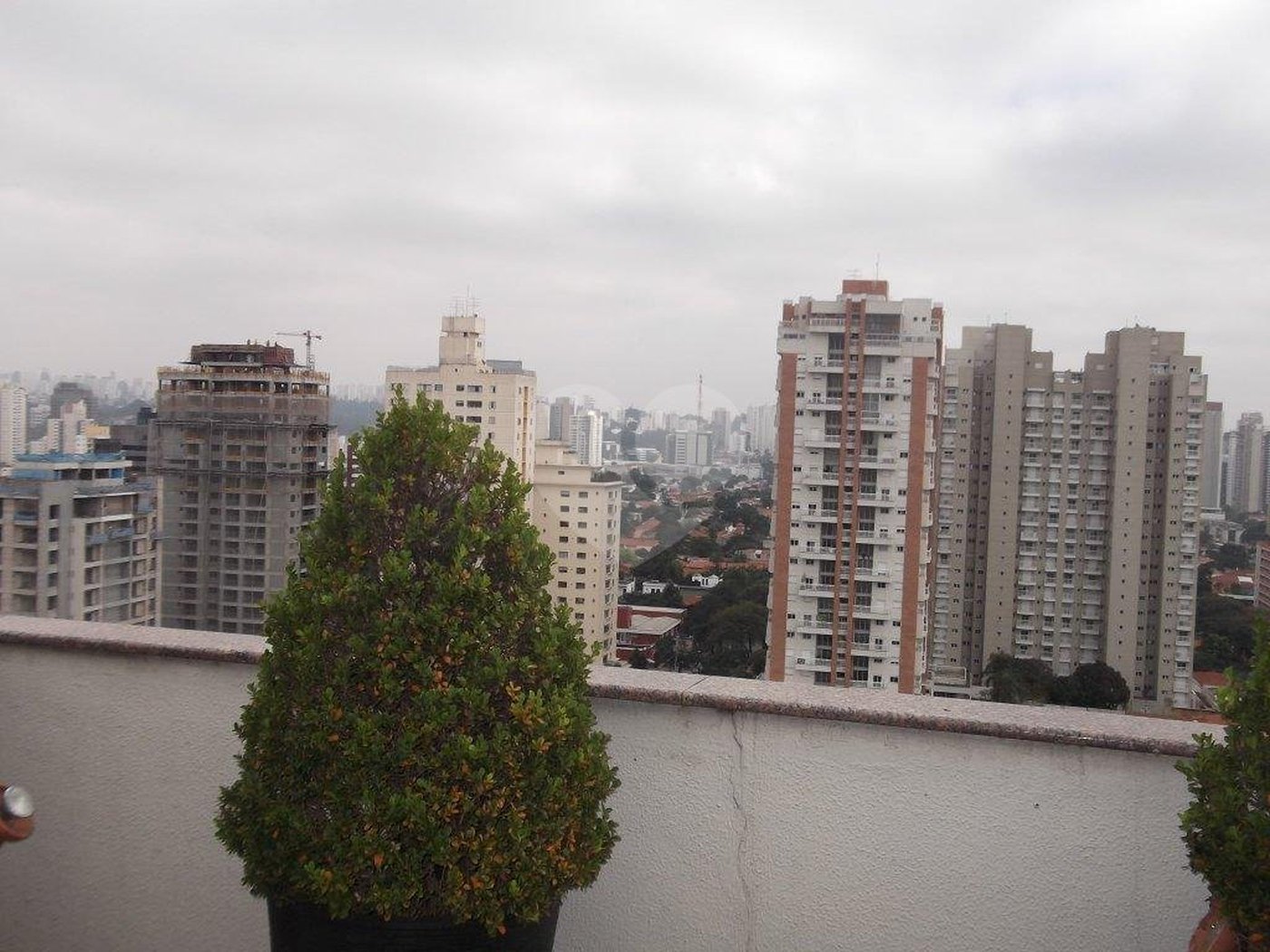 Cobertura à venda com 4 quartos, sendo 3 suítes, em Campo Belo, São Paulo, SP