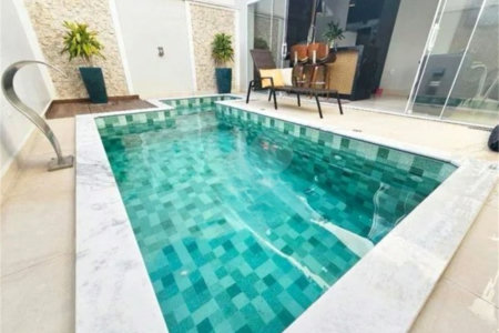 Casa à venda com 3 quartos, sendo 1 suíte, no condomínio Horto Florestal III, Sorocaba - SP