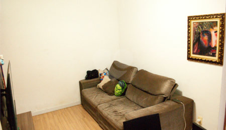 Apartamento à venda com 2 quartos em Residencial Parati, São Carlos, SP
