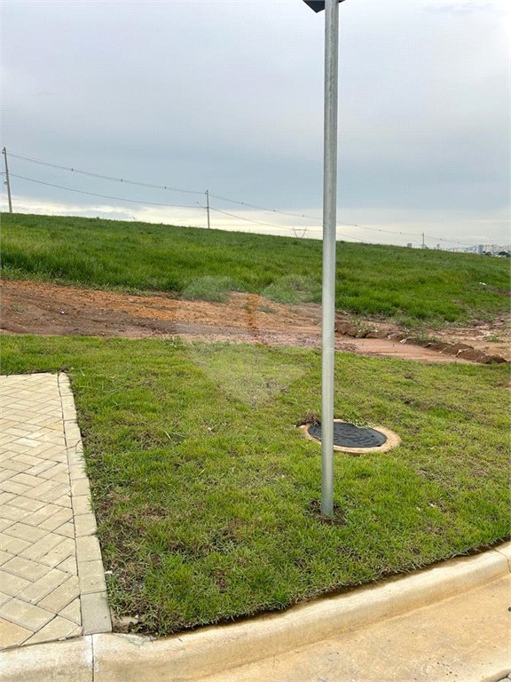 TERRENO A VENDA EM CONDOMINIO FECHADO COM 560M² EM SÃO JOSÉ DOS CAMPOS/SP.