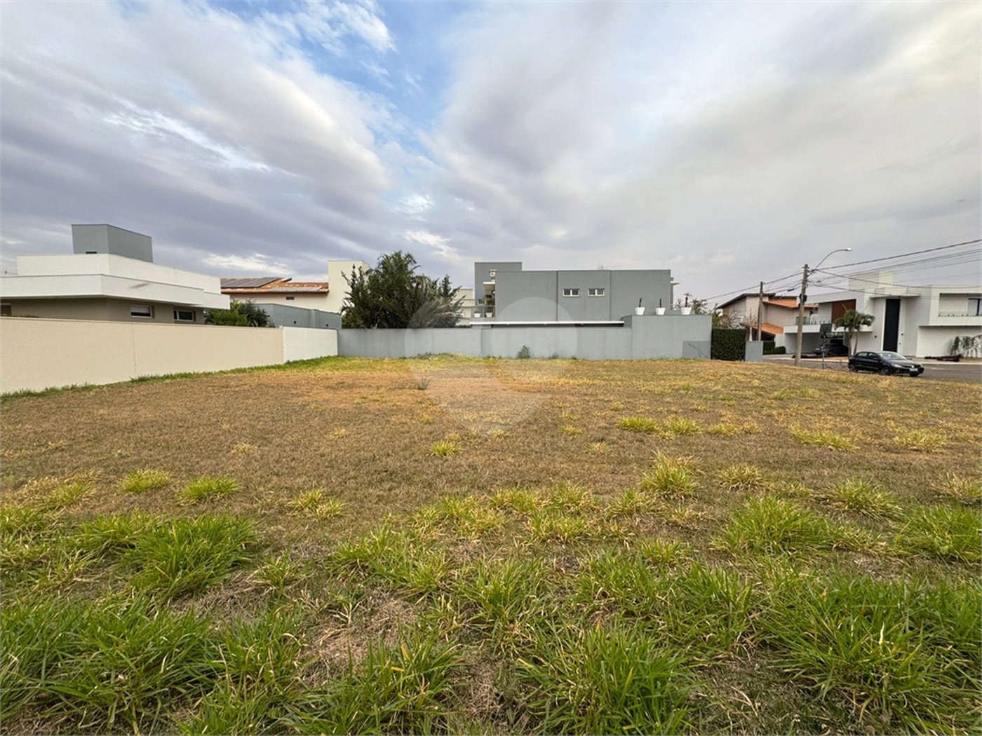 Terreno á venda, no Residencial Damha I, em São Carlos.