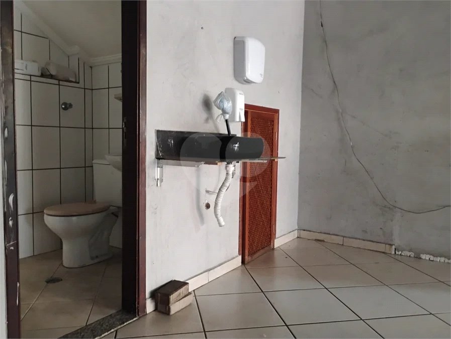 Aluga-se Galpão Comercial – Vila Santa Catarina | 540 m² de Área Útil