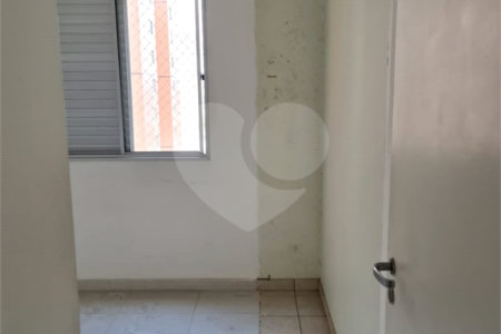 Apartamento à venda com 65m² -Cambuci
