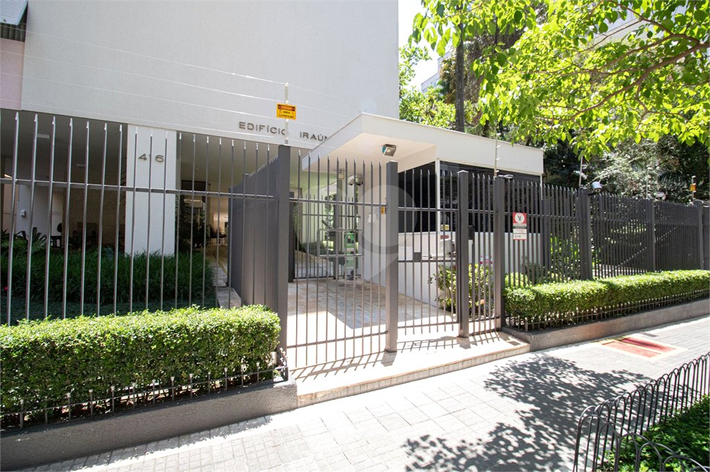 Apartamento de 3 Quartos(1 suíte) à Venda em Higienópolis com localização excelente!