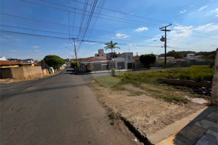 Terreno 8,5 X 25, próximo ao Jau serve no jardim das torres.