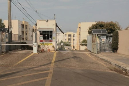 Apartamento no Condomínio Residencial Jardim das Torres.