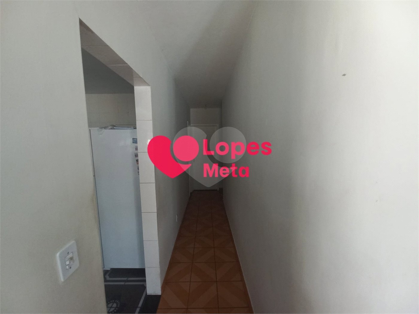 CASA A VENDA, 260m² VISTA VERDE, 3 DORMITORIOS 2 SENDO SUÍTE, QUINTAL E 3 VAGAS DE GARAGEM, SÃO JOSÉ