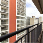 Apartamento a venda com 1 dormitório, sala com varanda e próximo ao metrô Vila Madalena.