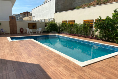 Linda casa Condomínio Santa Isabel I