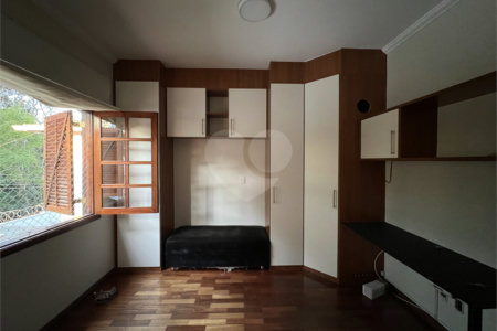 CASA COM 3 QUARTOS NO CONDOMÍNIO GRAND VILLE