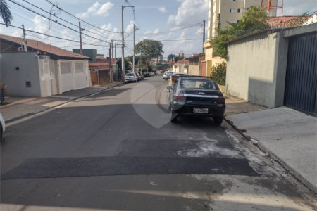 Terreno á venda no Jardim Paraíso