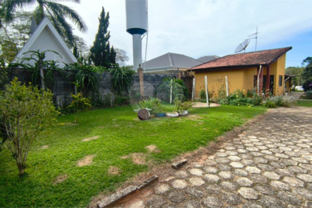 Chácara à venda com 4 quartos, sendo 1 suíte,  em Vale San Fernando, Itapetininga, SP