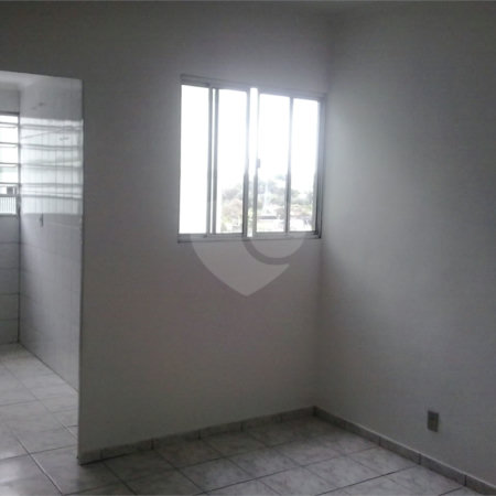 Apartamento à venda com 2 quartos em Vila Perracini, Poá, SP