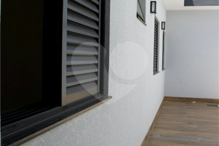 Casa à venda com 3 quartos, sendo 1 suíte, no condomínio Village Moutonee Salto, Salto - SP