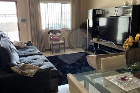Sobrado à venda com 3 suítes em Vila Mariza Mazzei, São Paulo, SP