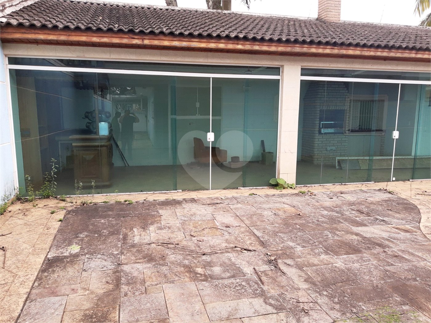 Casa à venda com 4 suítes em Tremembé, São Paulo, SP