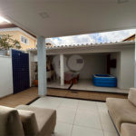 Duplex à venda com 1 quarto, sendo 3 suítes, em Taperapuan, Porto Seguro, BA