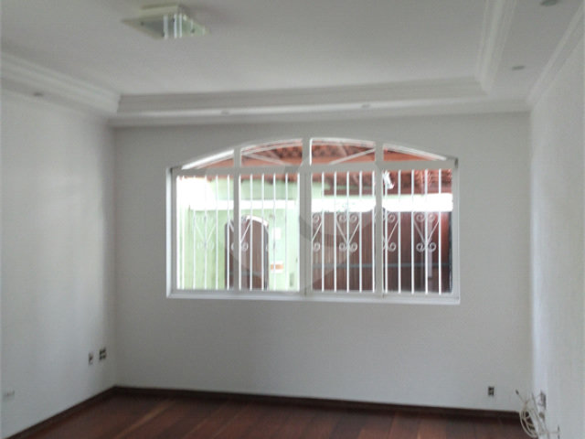 Sobrado à venda com 3 quartos, sendo 1 suíte,  em Horto Florestal, São Paulo, SP