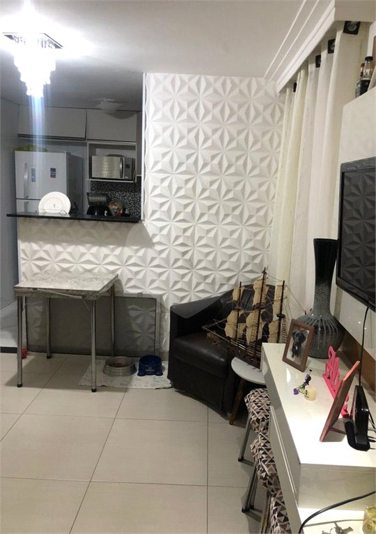 Apartamento à venda com 2 quartos em Água Chata, Guarulhos, SP