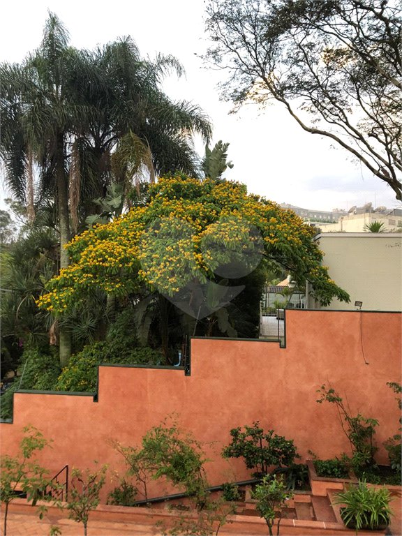 Casa à venda ou para alugar com 4 quartos, sendo 3 suítes, em Jardim Leonor, São Paulo, SP