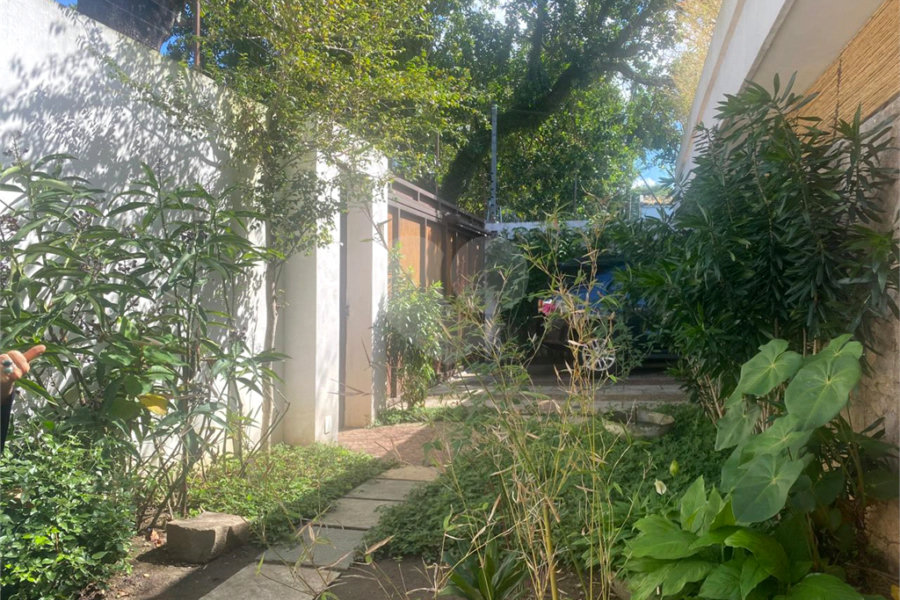 Casa à venda com 4 quartos, sendo 3 suítes, em Vila Madalena, São Paulo, SP
