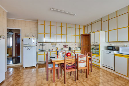 Casa de Vila à venda com 4 quartos, sendo 3 suítes,  em Alto da Boa Vista, São Paulo, SP