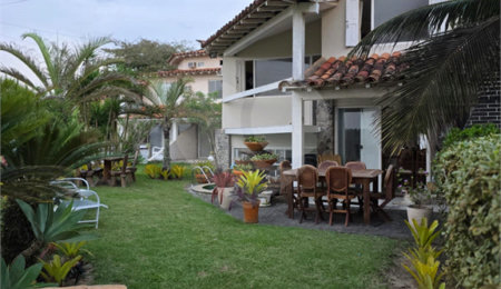 Casa em condomínio à venda com 5 quartos, sendo 1 suíte,  em Praia Rasa, Armação dos Búzios, RJ
